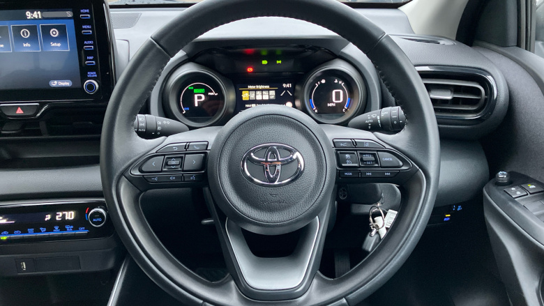 Toyota Yaris 1.5 Hybrid Design 5dr CVT Hybrid Hatchback